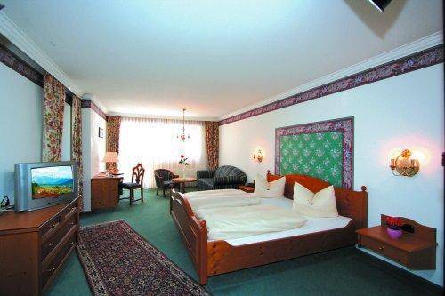 Parkhotel Tannenhof Oy-Mittelberg Zimmer foto
